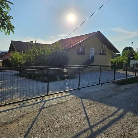 Elda Country house