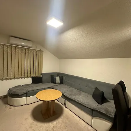 Casa de Campo Elda Visoko